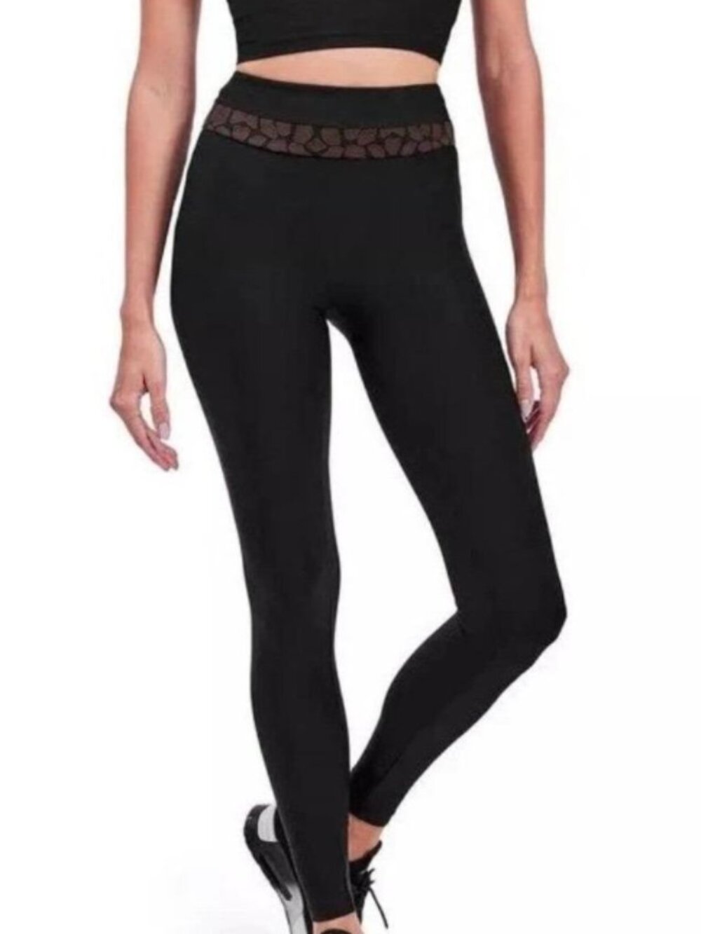 Devon windsor TWO leggings & Bra top
